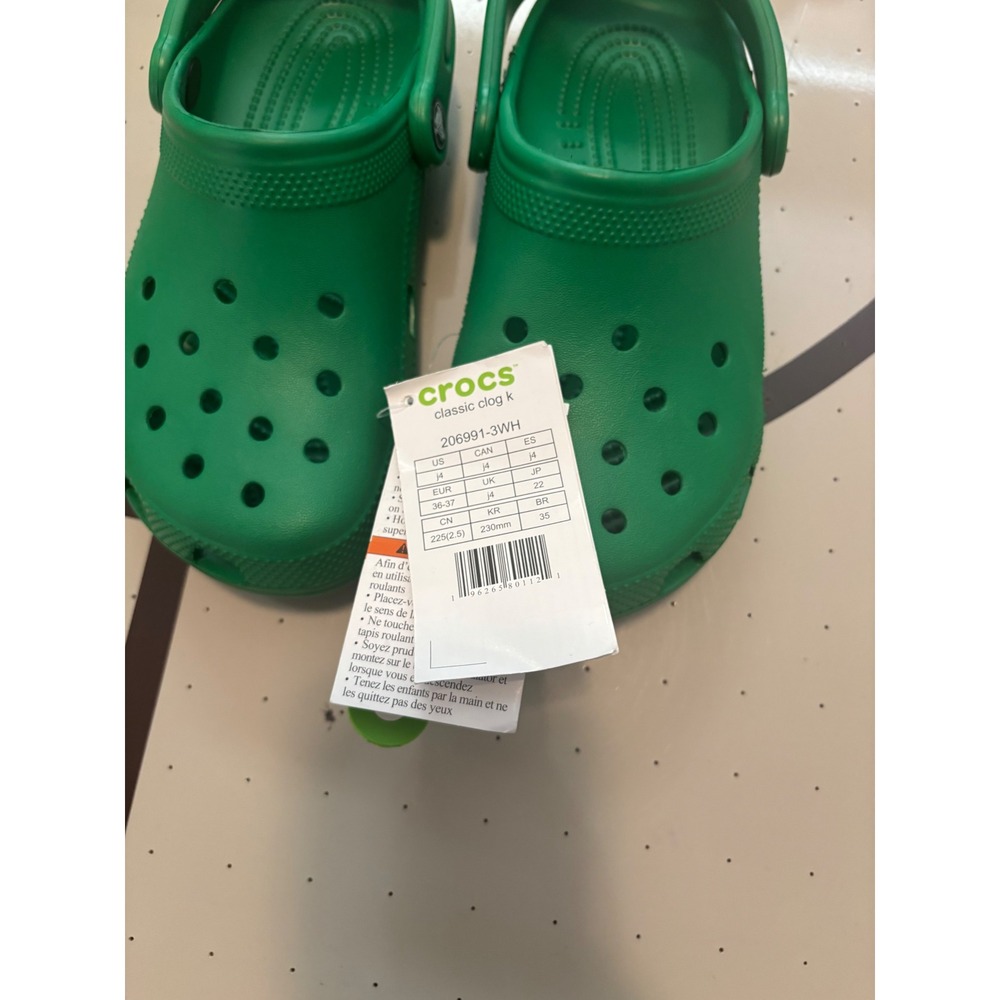 Crocs Classic Clog K Green Kids Shoes 206991-3WH Size J4 NEW - Picture 2 of 4